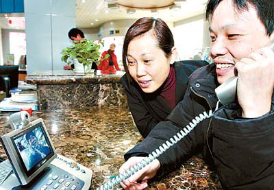 中國春節(jié)正經(jīng)歷“技術革命”　傳統(tǒng)習俗遇網(wǎng)絡沖擊      